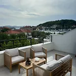 Levanat Iz Veli Iž
