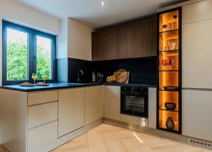 Levanat Iz Apartamento